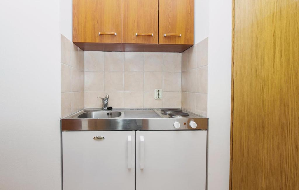 Sunrise Apartments And Studio Apartments 1 Lokva Rogoznica Luaran gambar