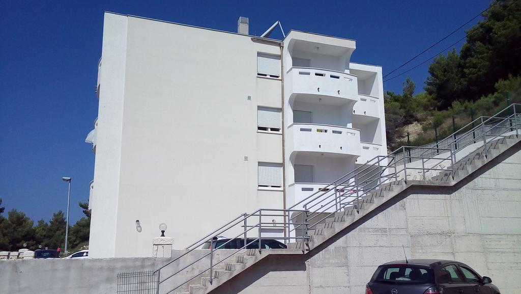 Sunrise Apartments And Studio Apartments 1 Lokva Rogoznica Luaran gambar
